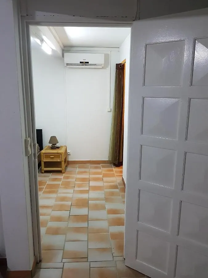 Appartement De La Baie Le Vauclin Bed & Breakfast