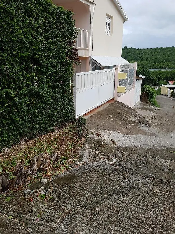 Appartement De La Baie Le Vauclin 0*,