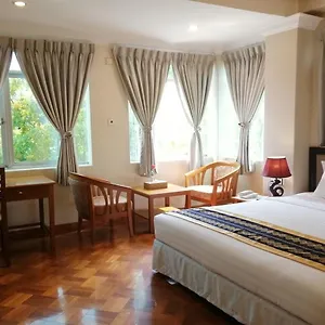 https://grand-laurel-hotel.yangonhotels.org
