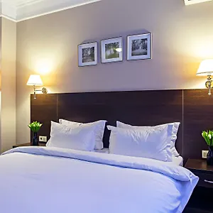 https://red-village-hotel.hotels-in-astana.com